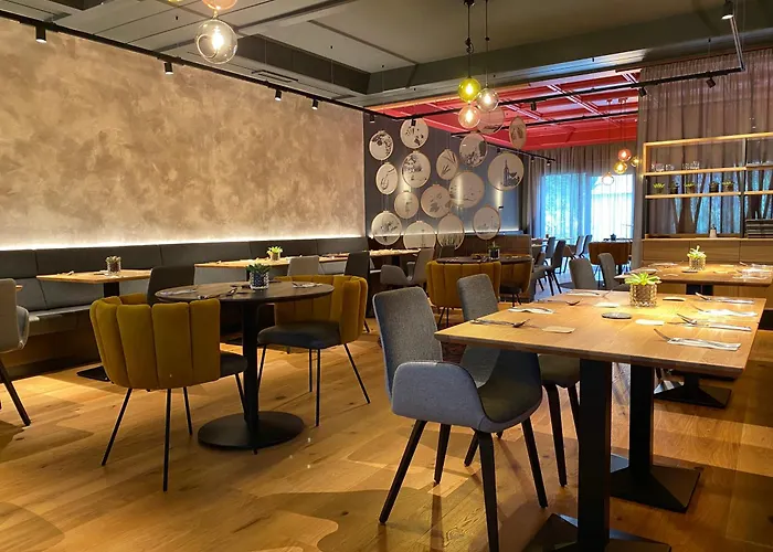 Hotel-restaurant-vinothek Felix Sommer Hotel Auersthal