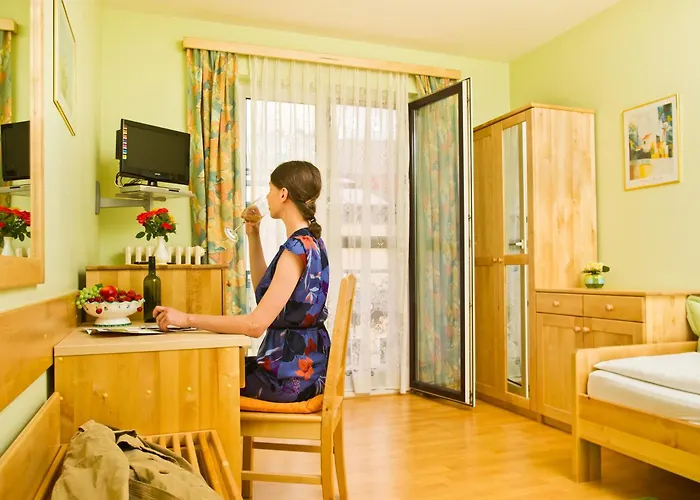 Hotel Hotel-restaurant-vinothek Felix Sommer